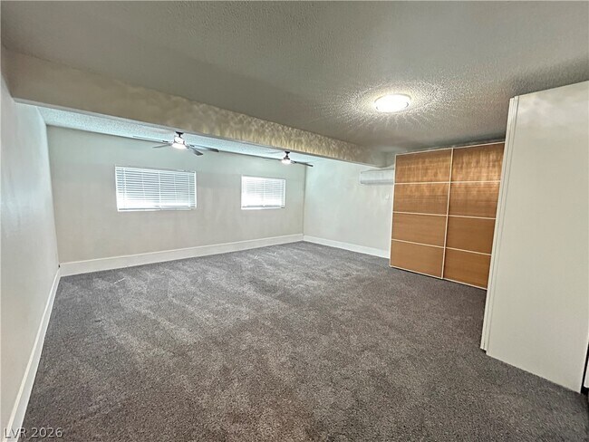 Building Photo - 1734 Sombrero Dr