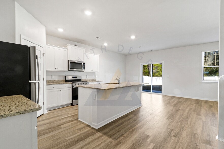 Building Photo - 120 Hiatus Ct