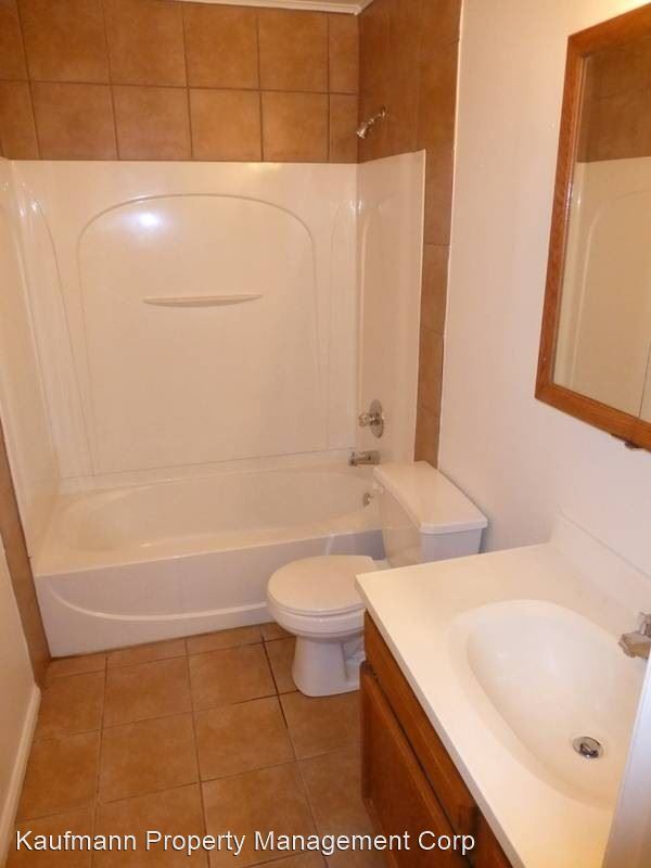 Building Photo - 3 br, 1 bath House - 5315 Lillie Street