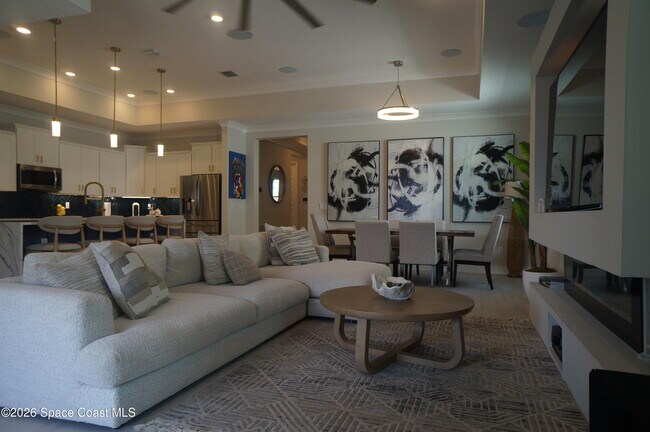 Building Photo - 787 Clearwater Ave