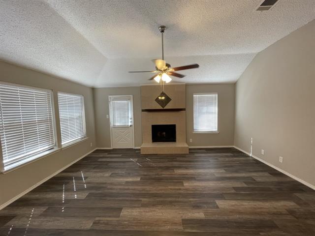 Building Photo - 5618 Fox Hunt Dr