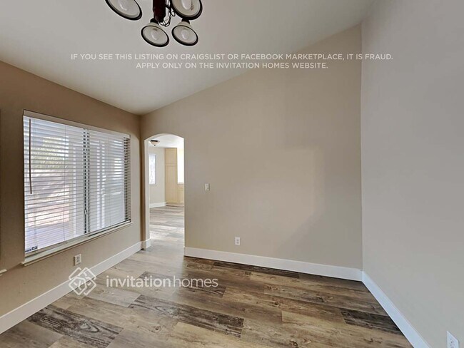 Building Photo - 4536 Mancilla St