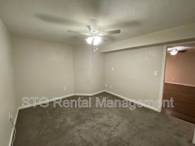 Building Photo - 145 E 500 S