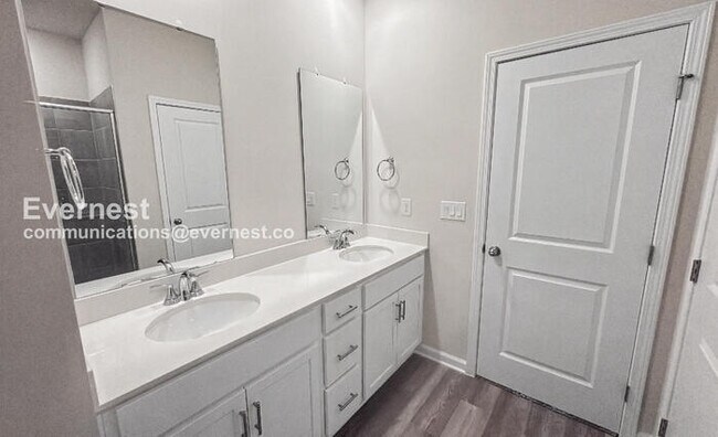 Building Photo - 4 Bed/2.5 Bath New Construction Home with Garage / Pet-Friendly / Available Now!