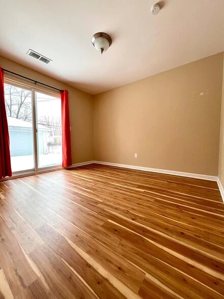 Building Photo - 7410 Arcola St