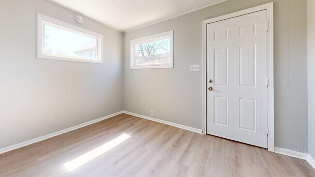 Building Photo - Canton 3 Bedroom - Single Family Home