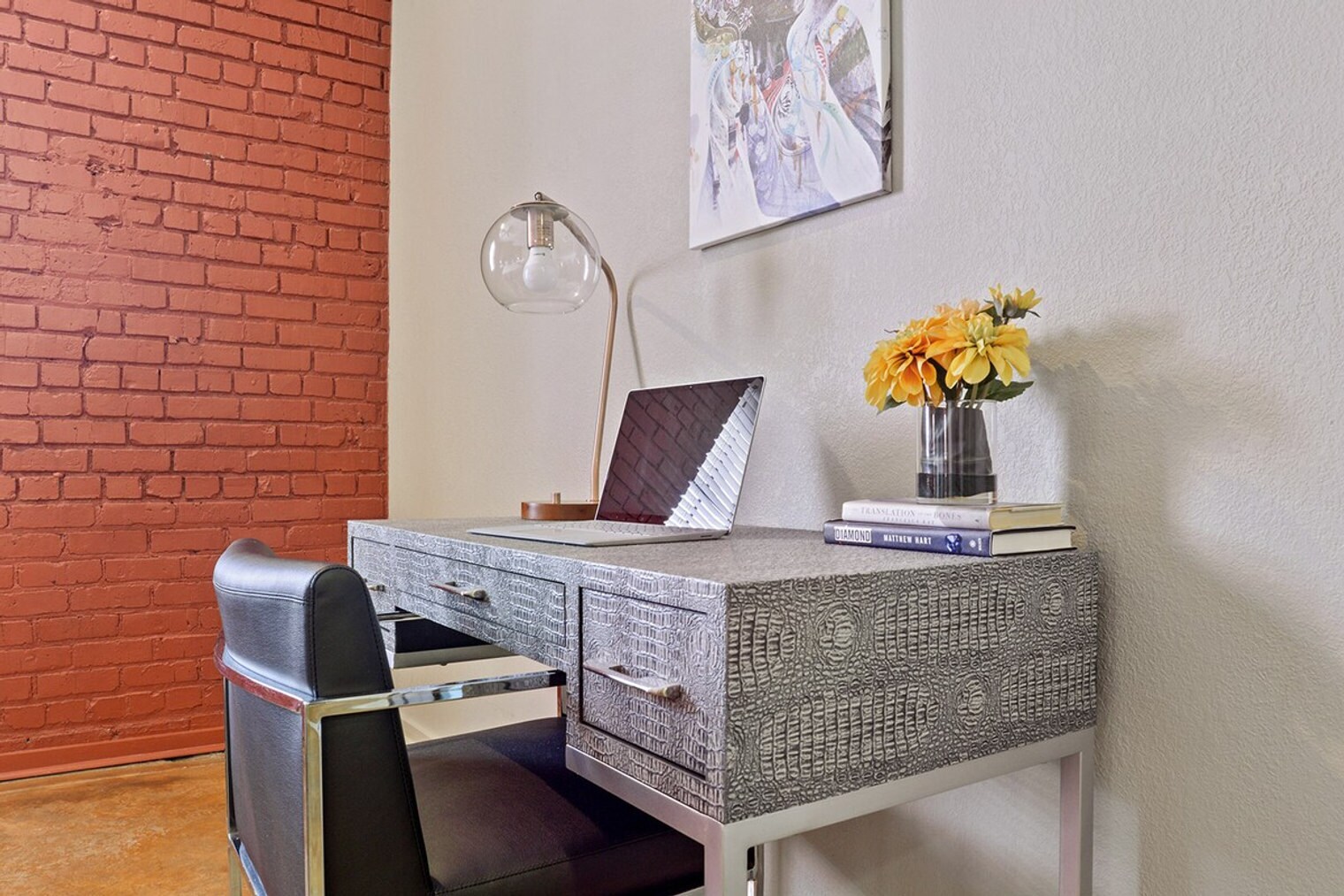 Building Photo - 1041 Constance St