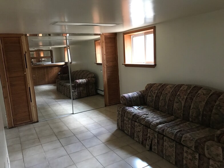 Basement entertainment room (or bedroom) - 23 south 6th avenue