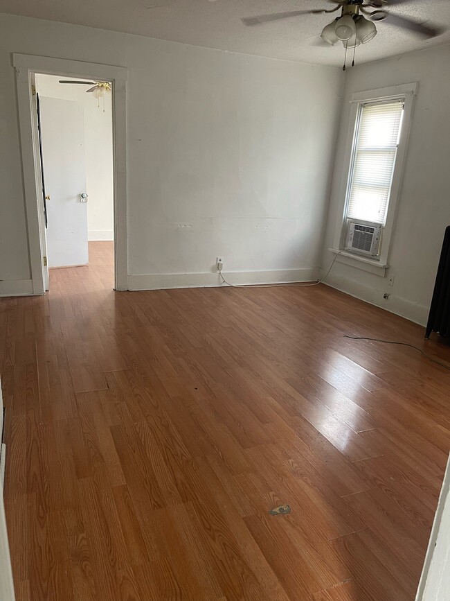 Building Photo - 29 Clinton Ave