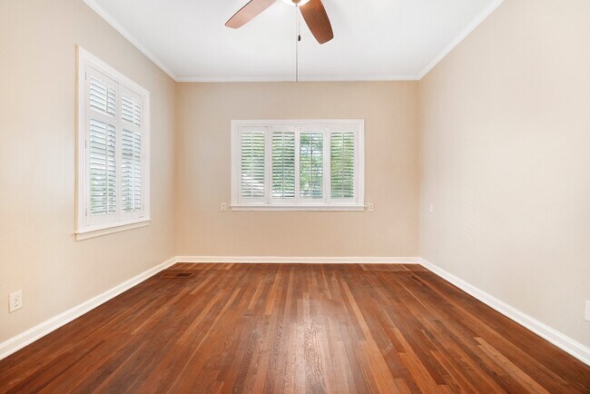 Building Photo - 1253 Magnolia Curve