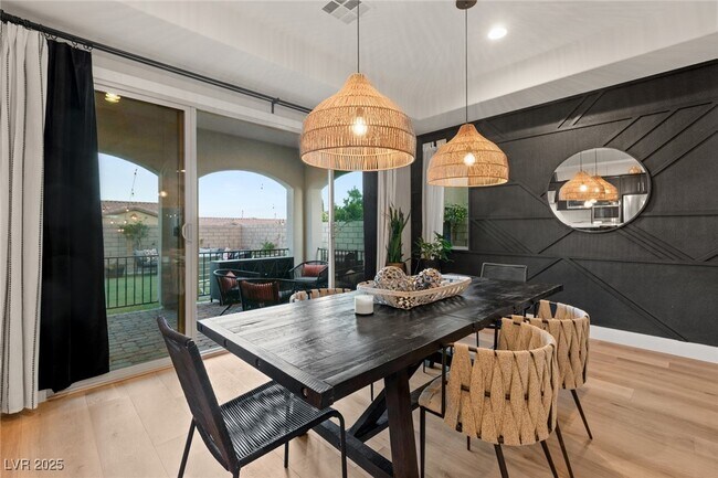 Building Photo - 258 Castellari Dr