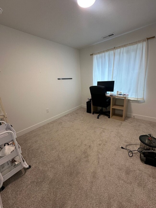 Building Photo - Absolutely STUNNING Home in Lehi!!!