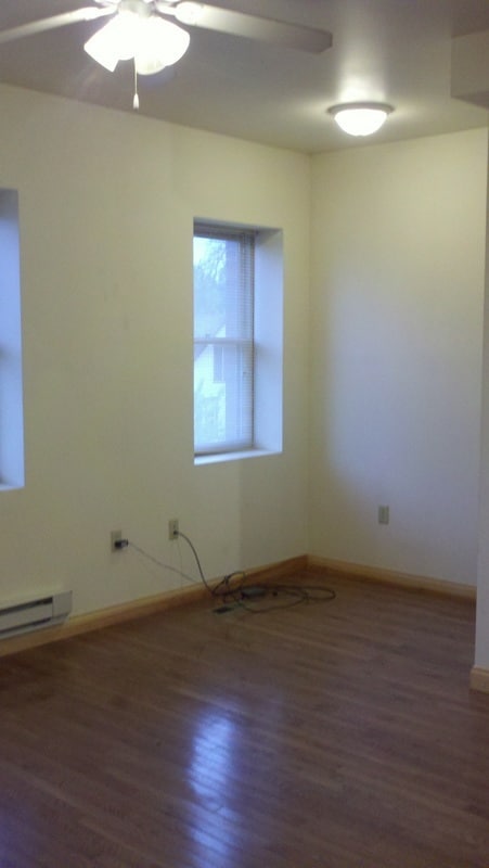 Building Photo - 624 Water St