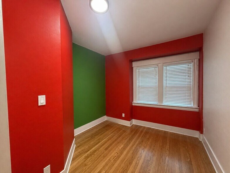 Building Photo - 244 W 49th