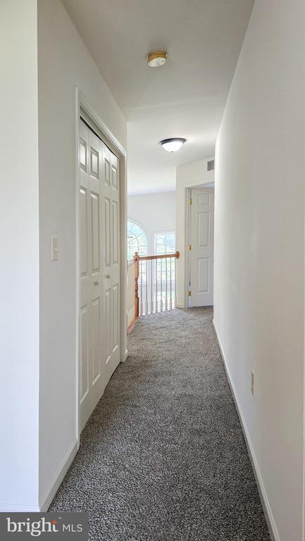 Building Photo - 1227 Cross Creek Dr