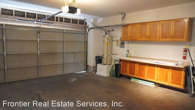 Building Photo - PLACE-UPJ157