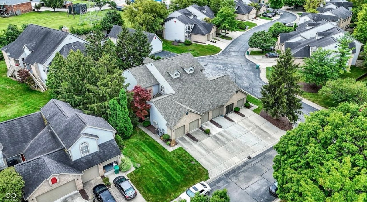 Building Photo - 3701 Magenta Ln