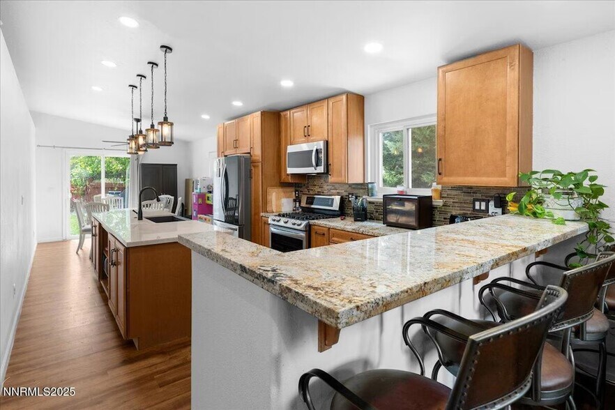 Building Photo - 5658 Cranberry Ct