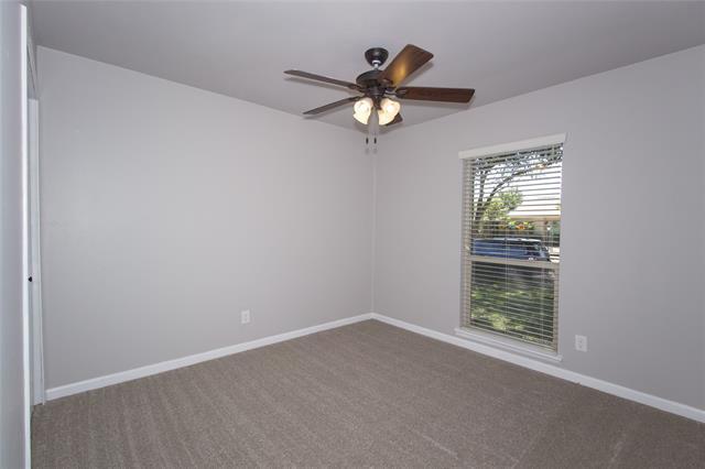 Building Photo - 2813 Ripplewood Dr