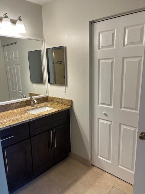 Building Photo - 9826 Kamena Cir
