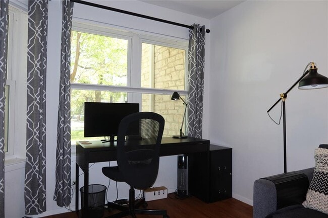 Building Photo - 3400 Speedway