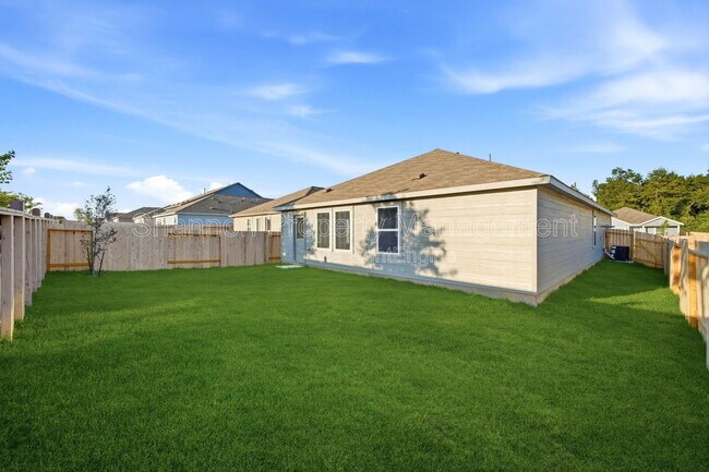 Building Photo - 25585 Rose Creek Dr