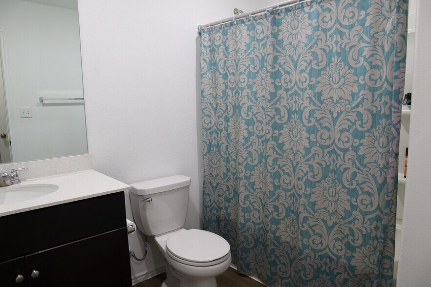 Building Photo - 13711 Mussel Run