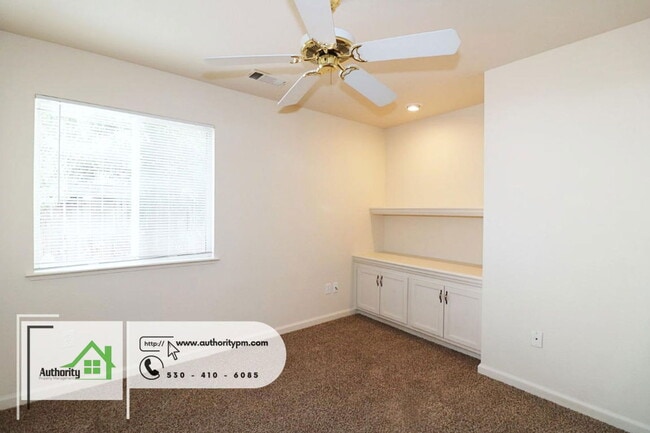 Building Photo - 1117 Grouse Dr