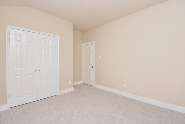 Building Photo - 20922 Barbons Heath Ct