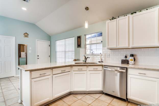 Building Photo - 21110 Las Lomas Blvd