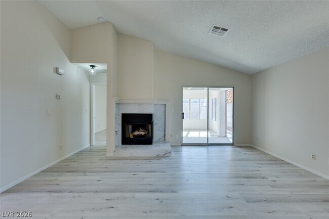 Building Photo - 582 Searchlight Dr