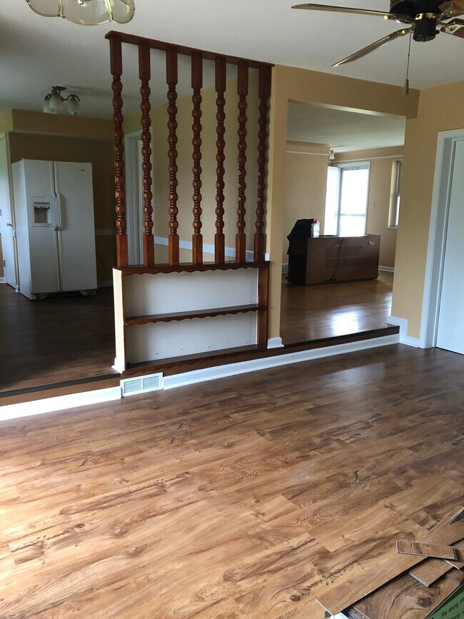 Building Photo - 11123 Prince Ln