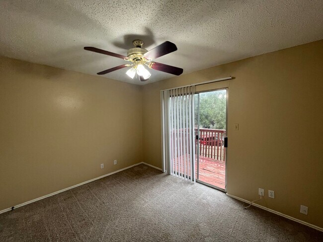 Building Photo - 7026 Silver Canyon