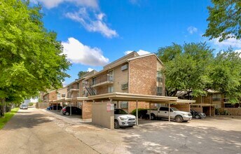 Building Photo - 5750 Phoenix Dr