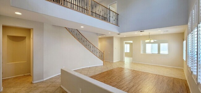 Building Photo - 2617 Vendange Pl