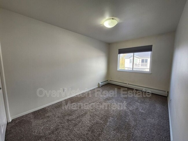 Building Photo - 7428 Meadow St