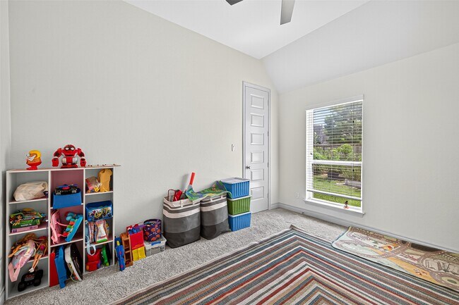 Building Photo - 3602 Lake Falls Dr