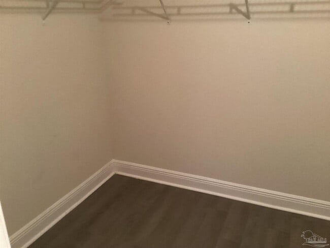 Building Photo - 196 Millet Cir