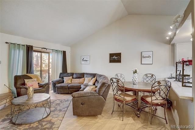 Building Photo - 4264 S Richfield Way