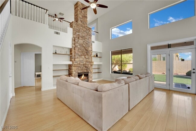 Building Photo - 1572 Bozeman Dr
