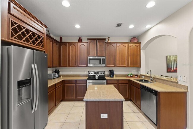 Building Photo - 14114 Oakham St