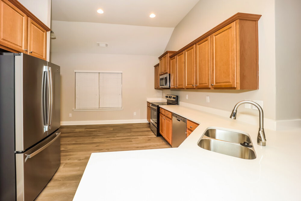 Building Photo - 4890 Summersun Dr