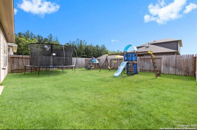 Building Photo - 13911 Great Pnes Ct