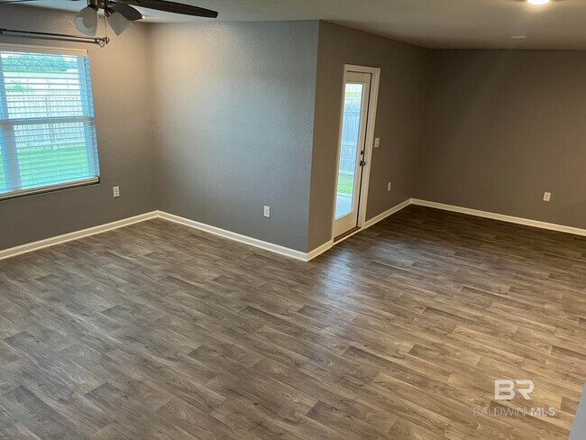 Building Photo - 12920 Pr Fld Dr