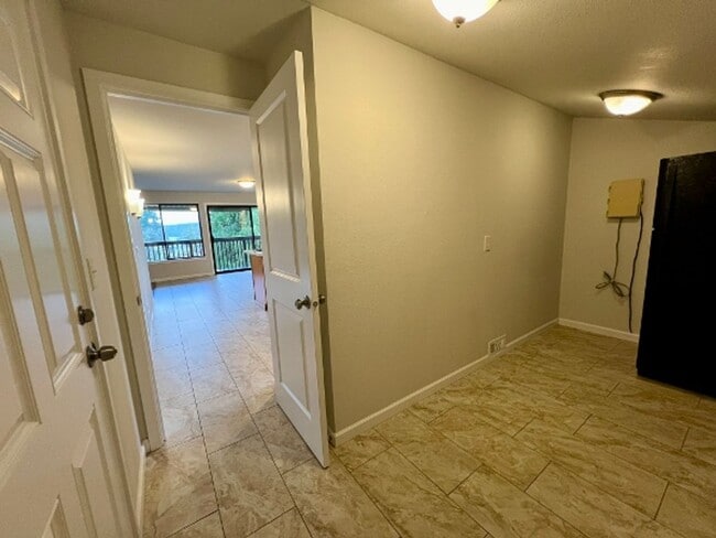 Building Photo - PENDING APPLICATION; Beach Front Access - ...