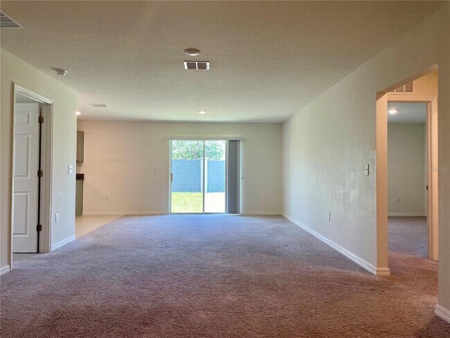 Building Photo - 348 Towns Cir