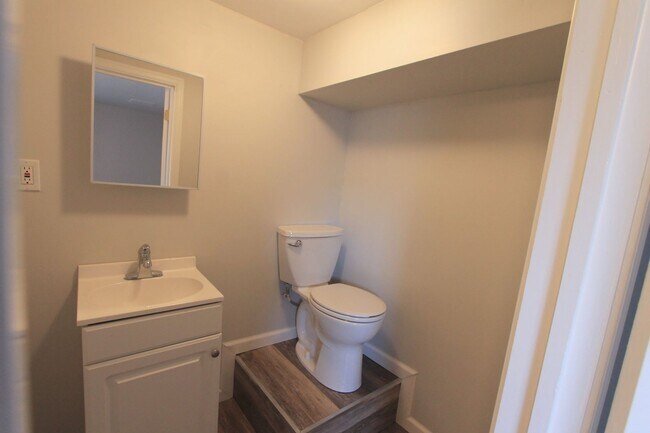 Building Photo - 8613 Gilbert St