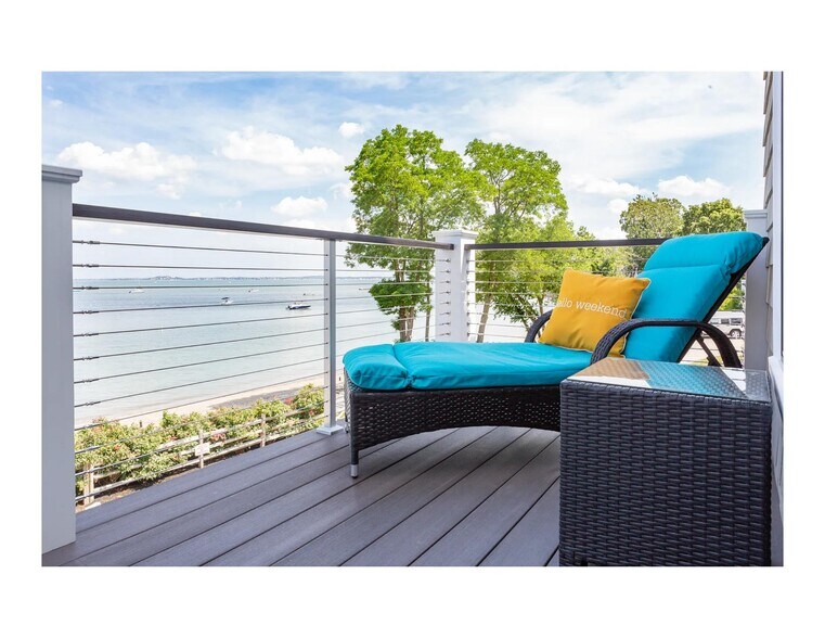 Building Photo - 153 Bayside Rd