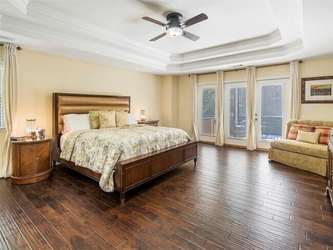 Building Photo - 1341 Chaplains View