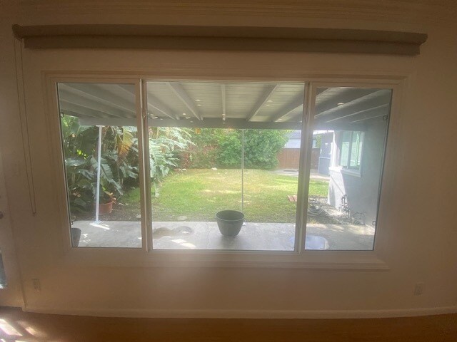 Building Photo - 5745 Simpson Ave